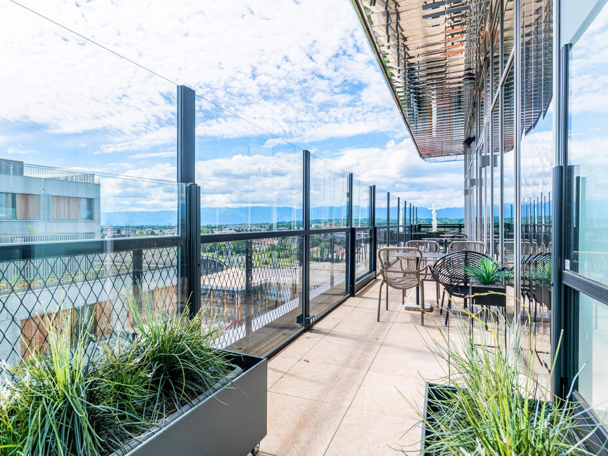 Novotel Annemasse Centre - Porte de Genève Exterior foto